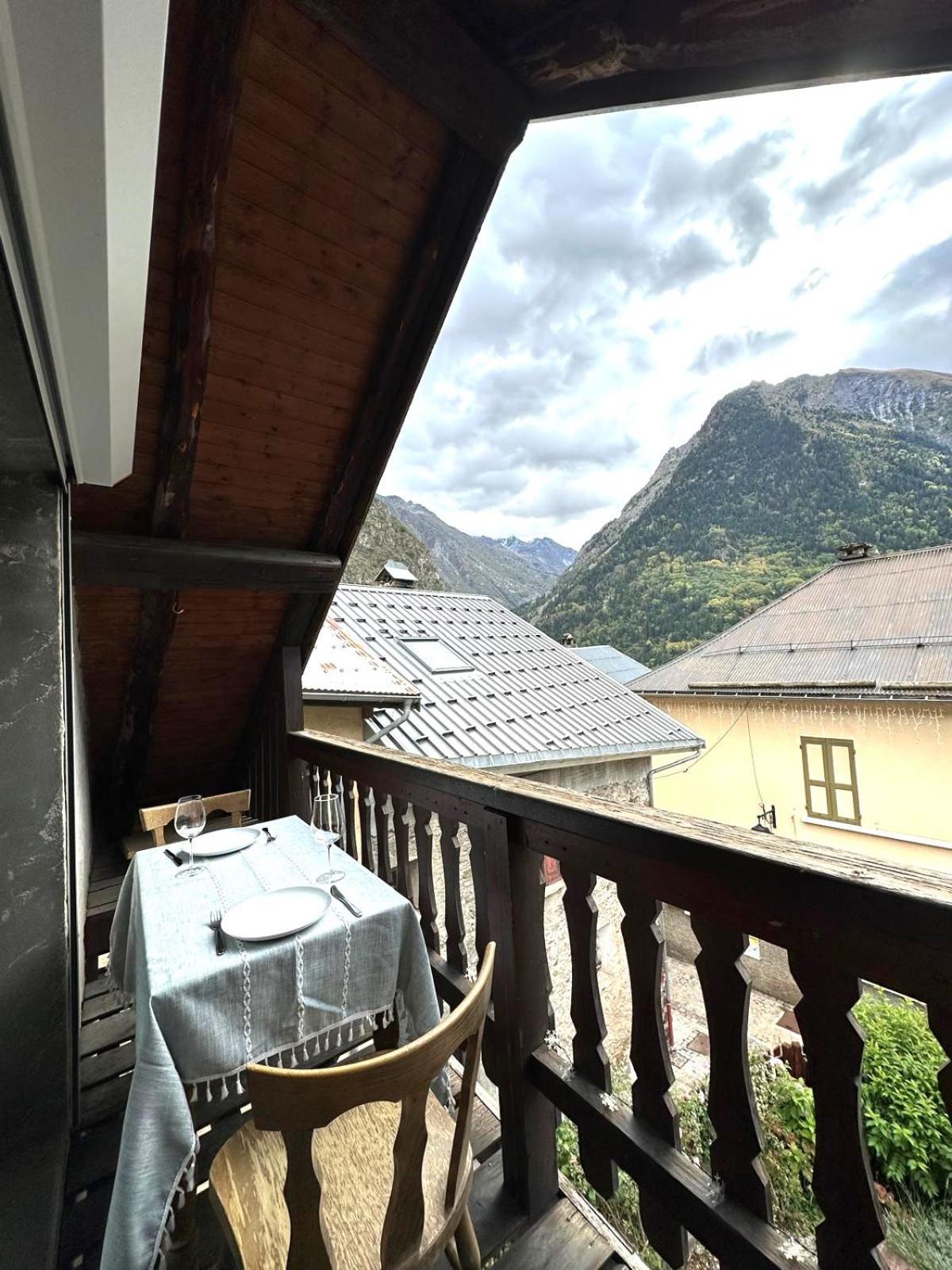Pitu - 1-6 People Chalet Vénosc